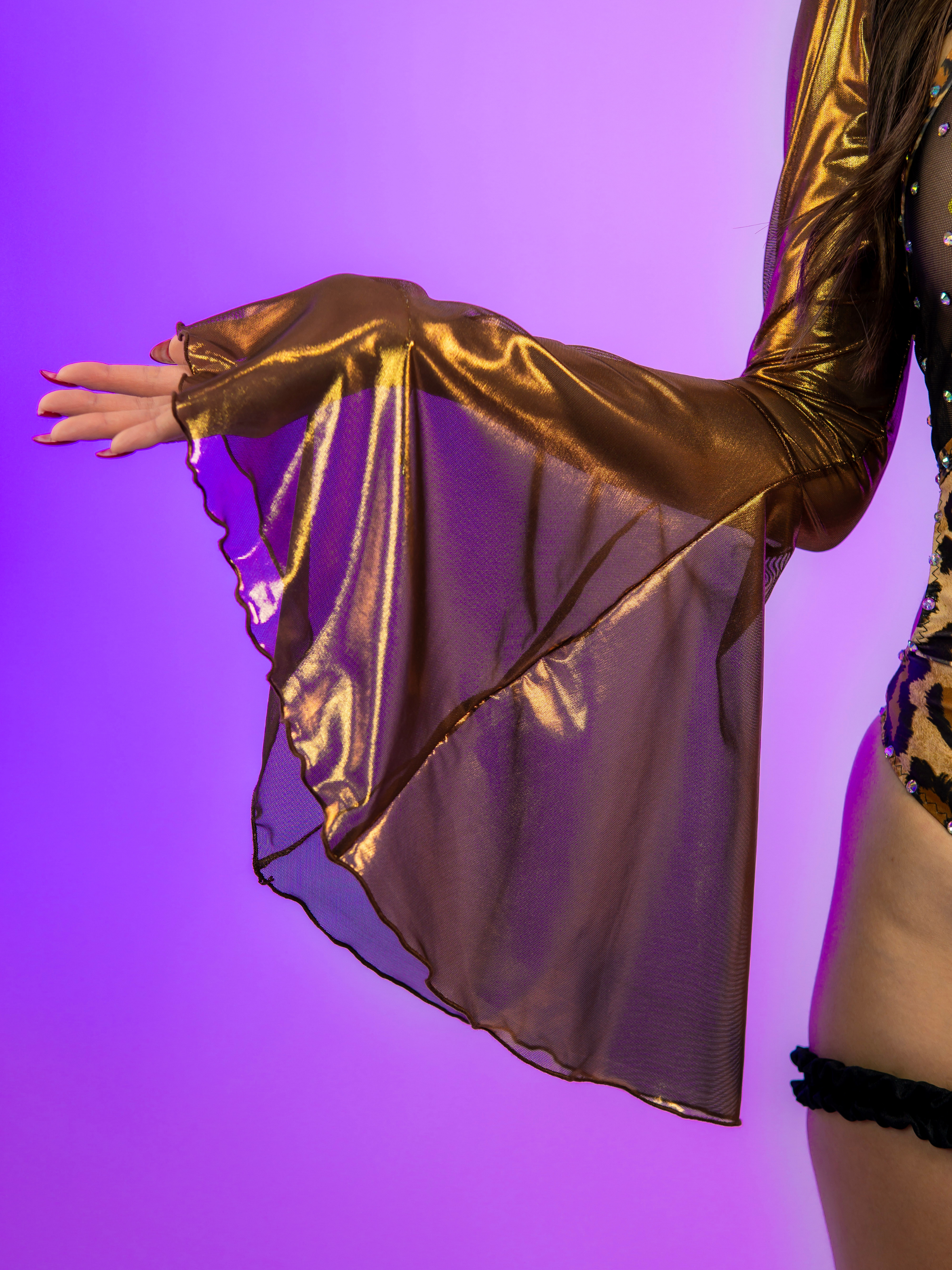 BRONZED SHRUG