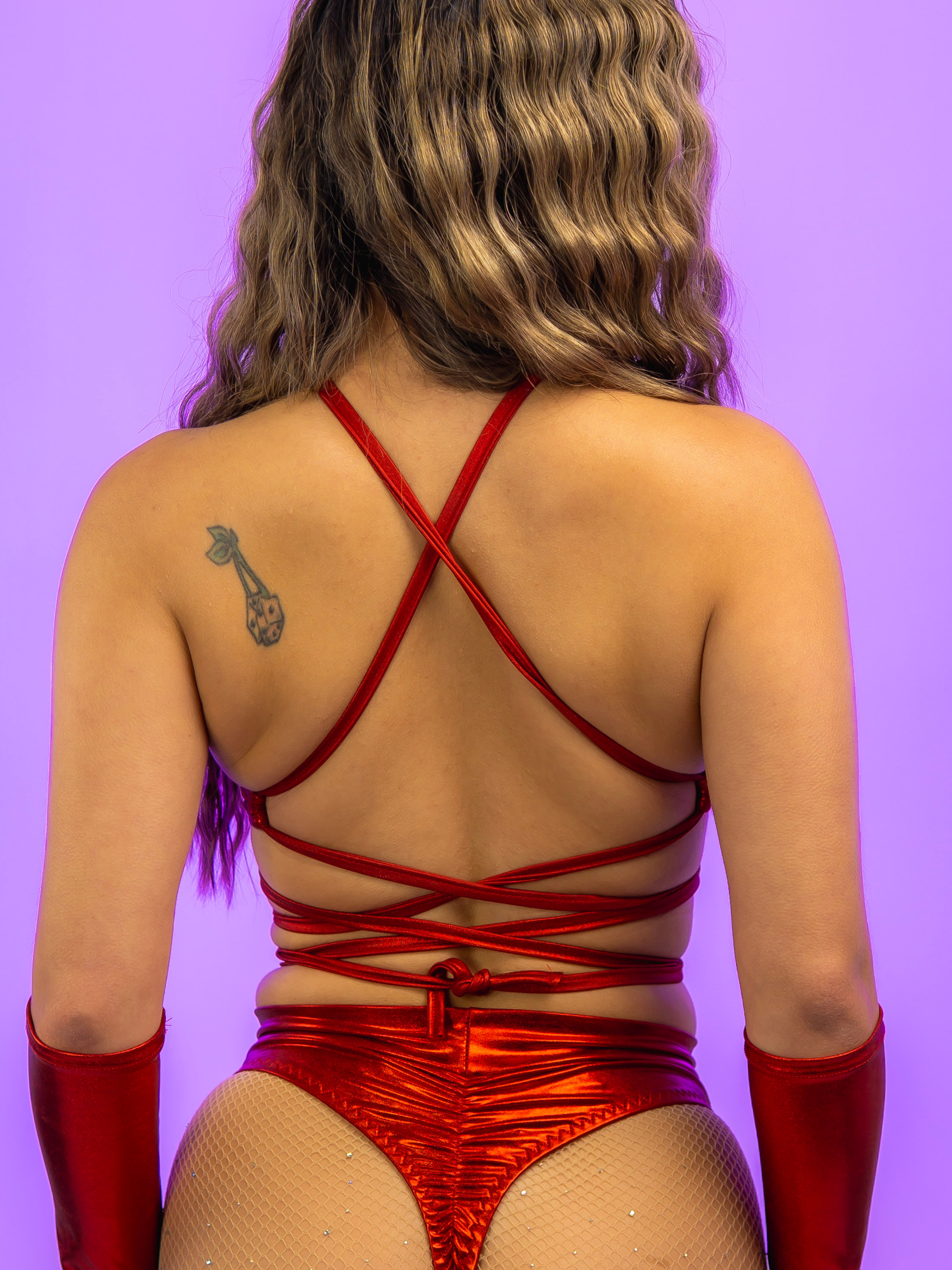 CRIMSON O-RING TOP