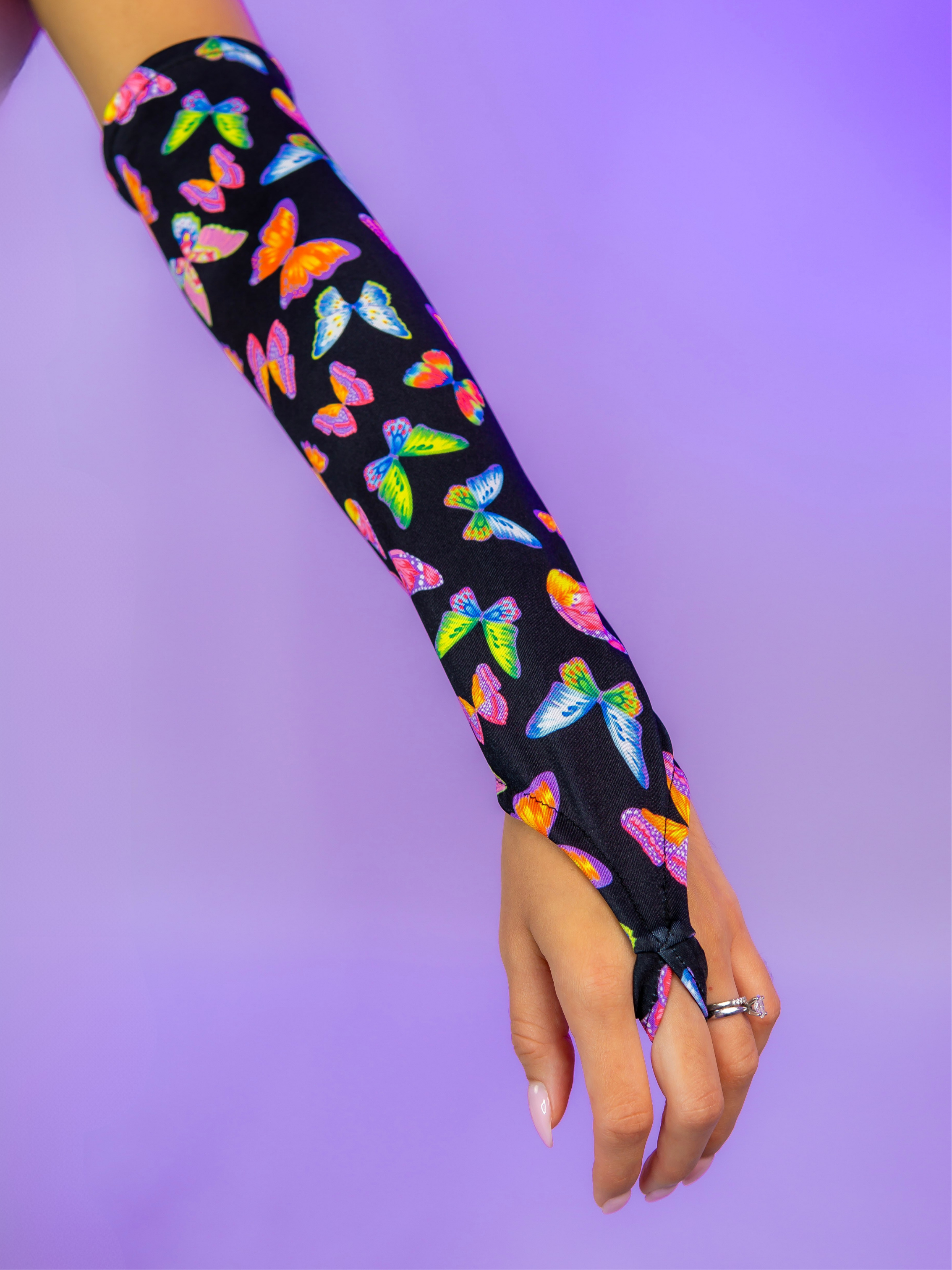 FLUTTER GLOVES