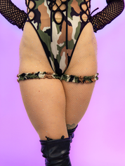 CAMO RUFFLE GARTERS