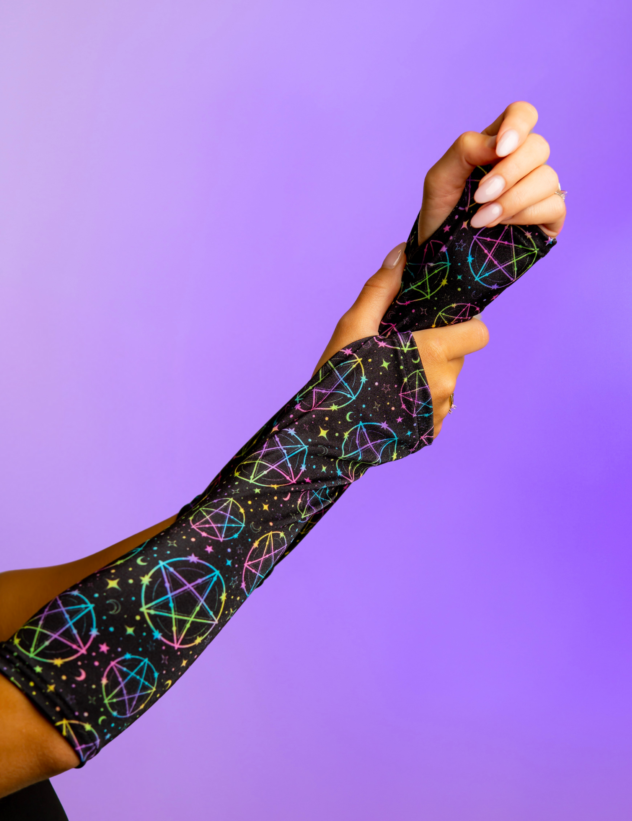 CelestialGloves.png