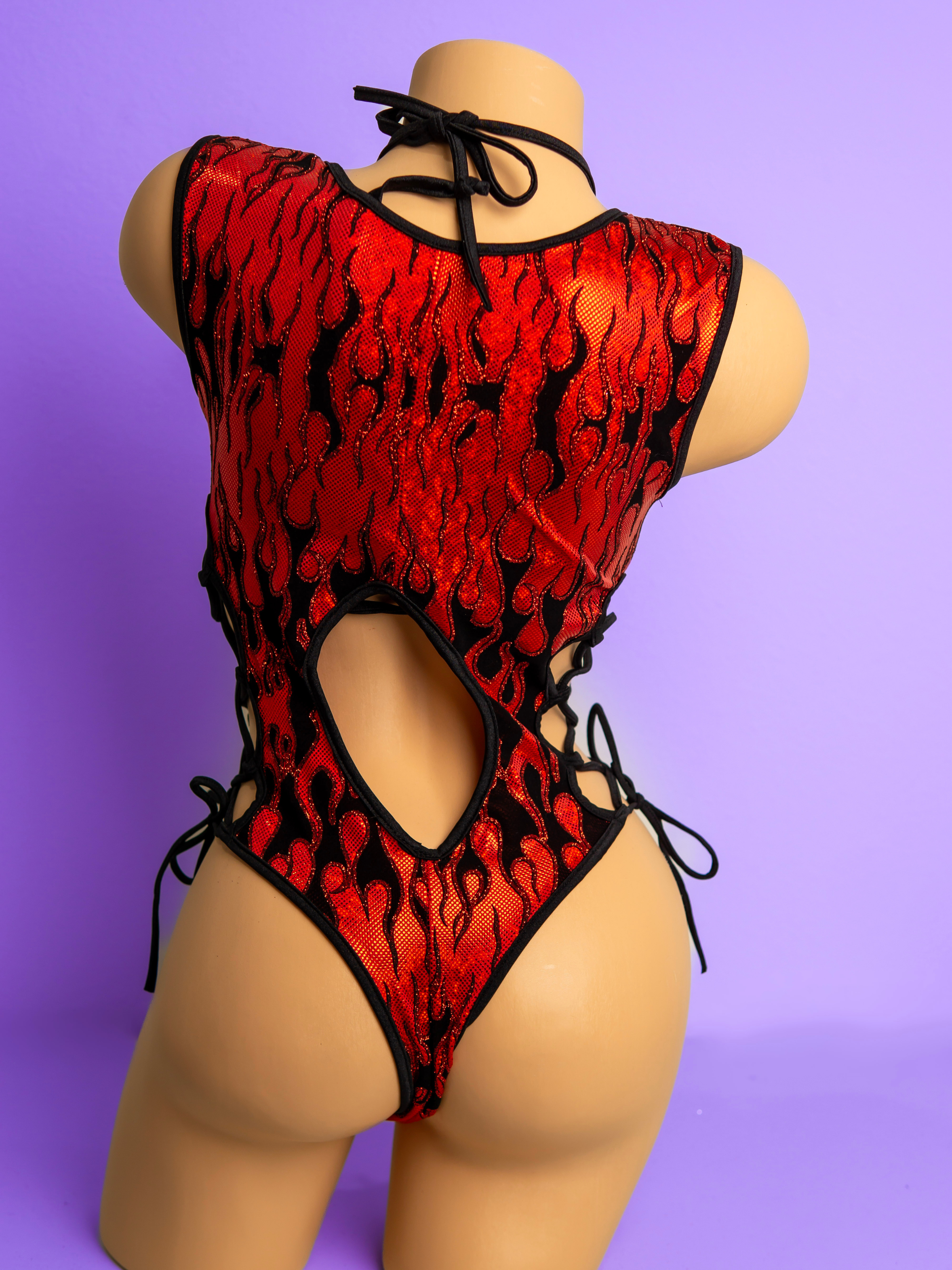 RED FLARE SLEEVELESS BODYSUIT